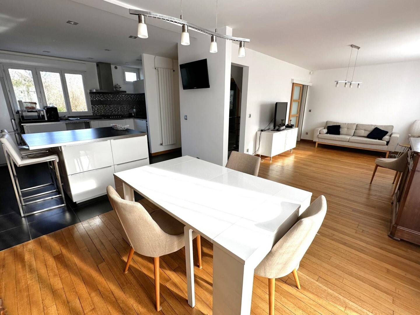 Maison à vendre, 136m², DAMMARIE LES LYS