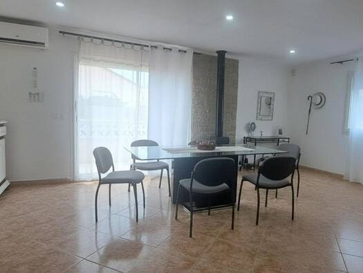 Maison de plain-pied à vendre 279 450 € 4 pièces 3 chambres 102 m² 450 m² de terrain Haut Vernet-Moyen Vernet Perpignan 66000