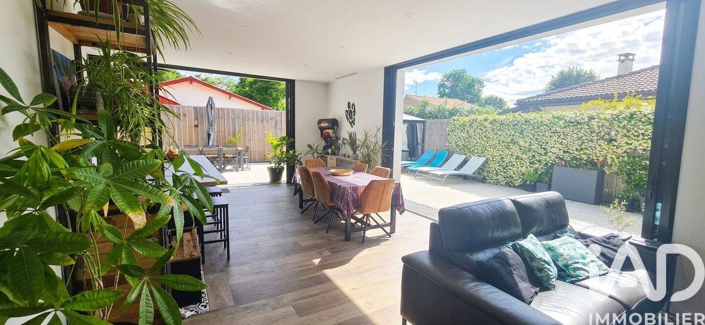 Maison à vendre, 123m², GUJAN MESTRAS