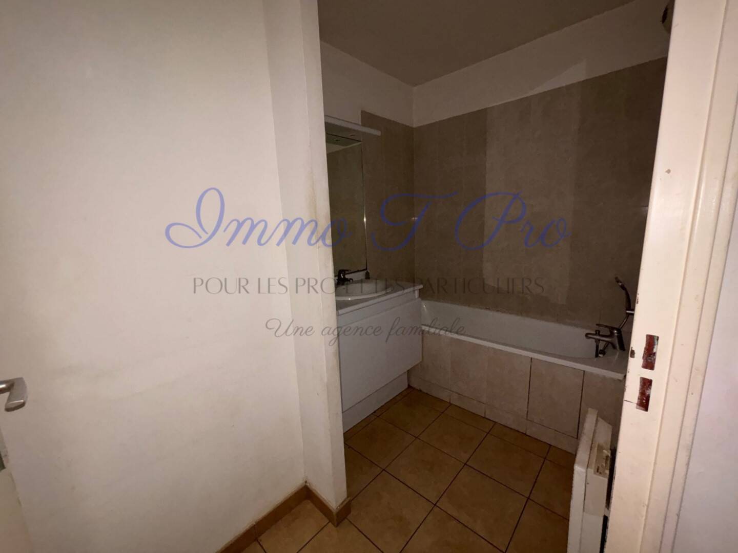Maison à louer, 47m², COURCOURONNES