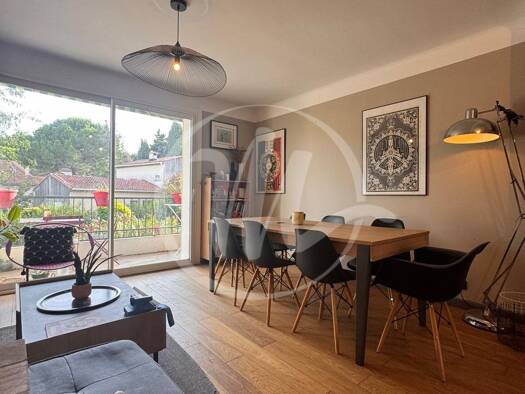 Appartement à vendre 349 000 € 5 pièces 4 chambres 82 m² Étage 1/4 Les Arceaux - Agriculture Montpellier 34000