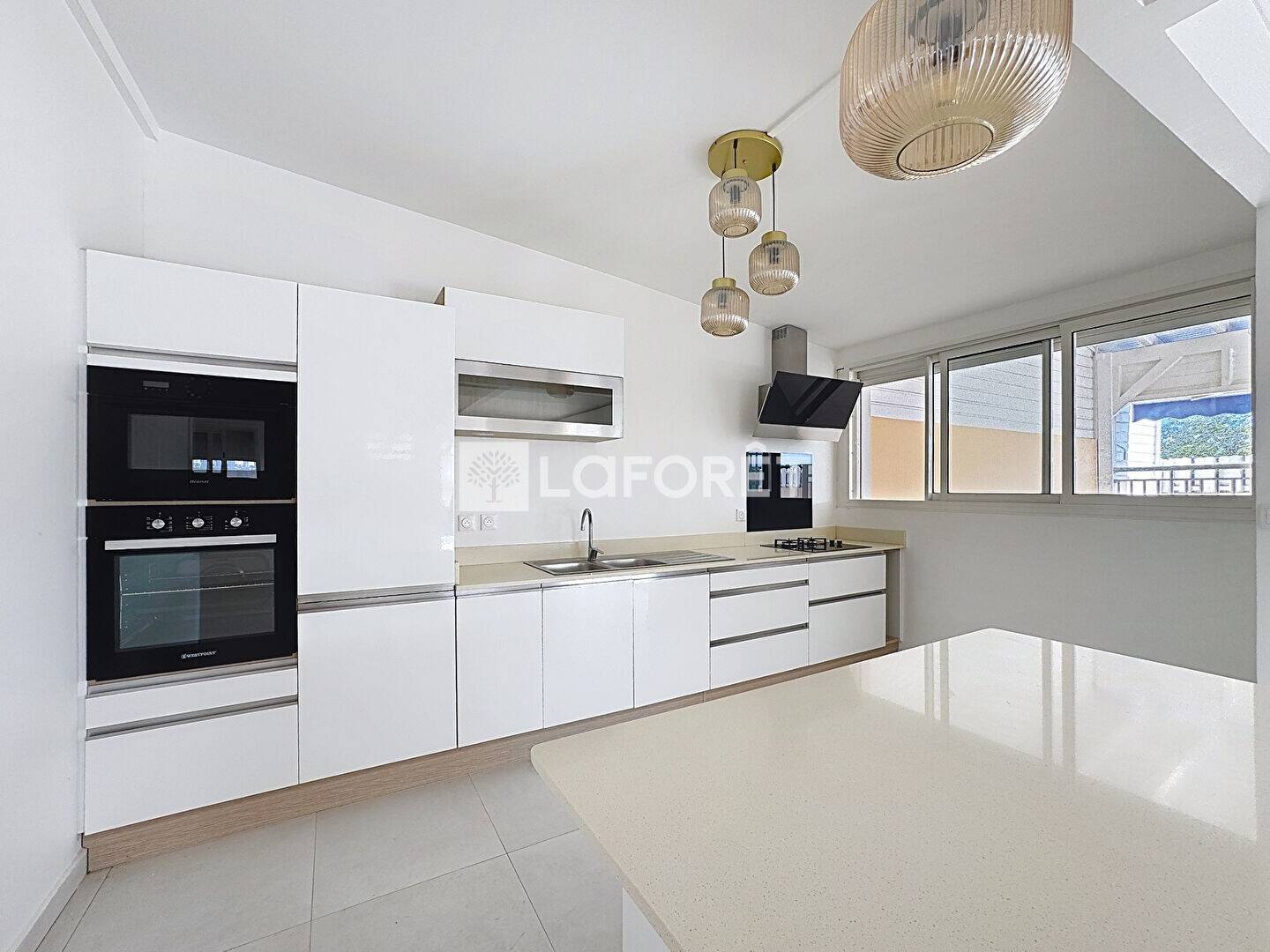Maison à vendre, 115m², PETIT BOURG