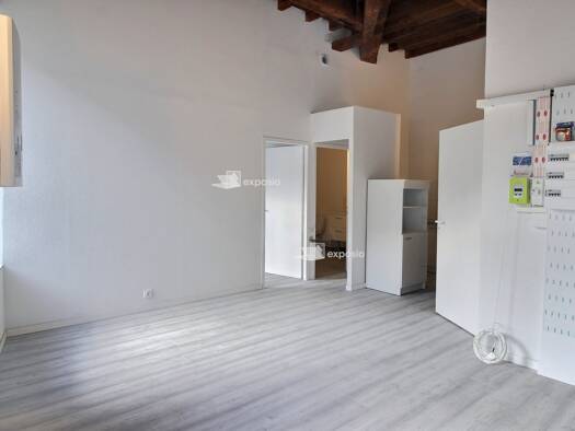 Appartement à louer 438 € 2 pièces 1 chambre 43,9 m² Étage 3/3 Charlemagne Vienne 38200