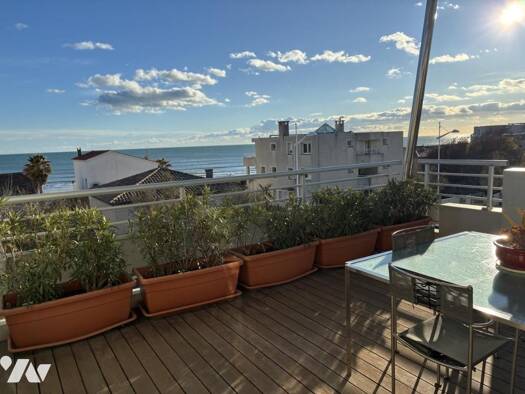 Maison à vendre 2 750 100 € 12 pièces 3 chambres 434 m² 310 m² de terrain Mauguio 34130