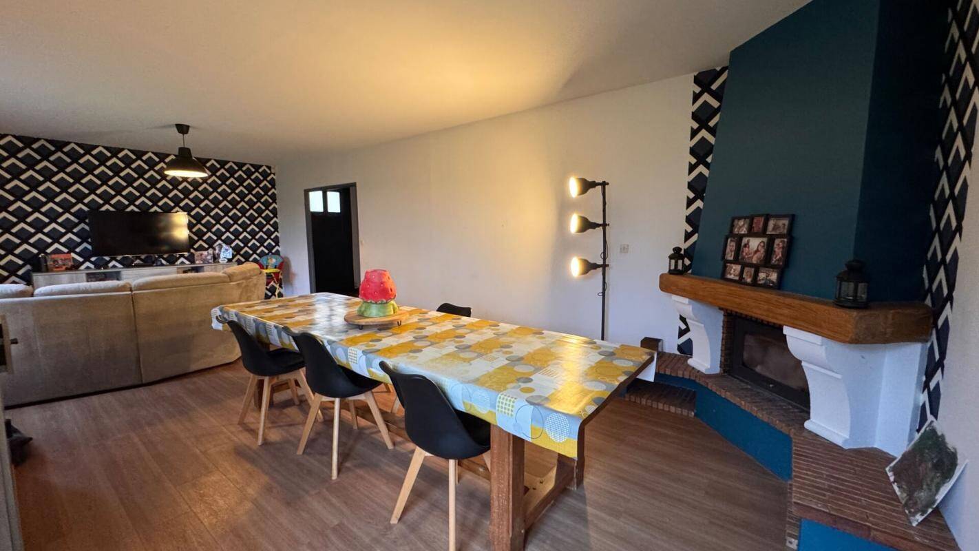 Maison à vendre, 161m², HUCHENNEVILLE