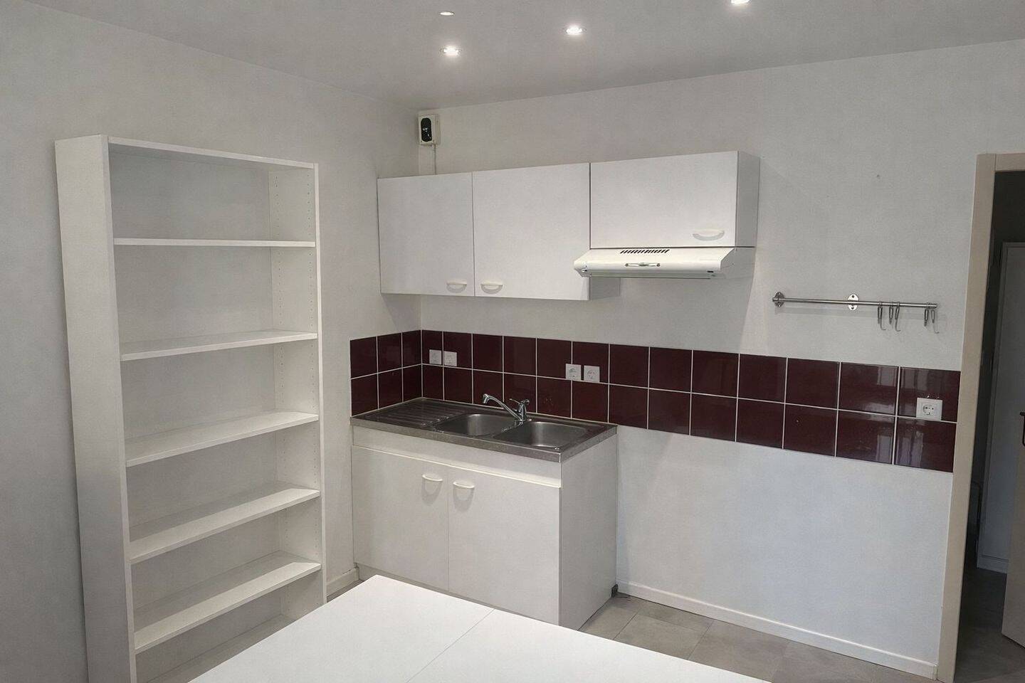 Maison à louer, 29m², HYERES
