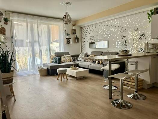 Appartement à vendre 199 000 € 3 pièces 2 chambres 58 m² RDC/1 Moret-Loing-et-Orvanne 77250
