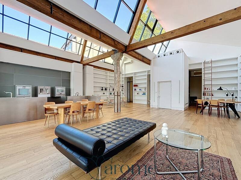 Maison à louer, 350m², LYON 4E