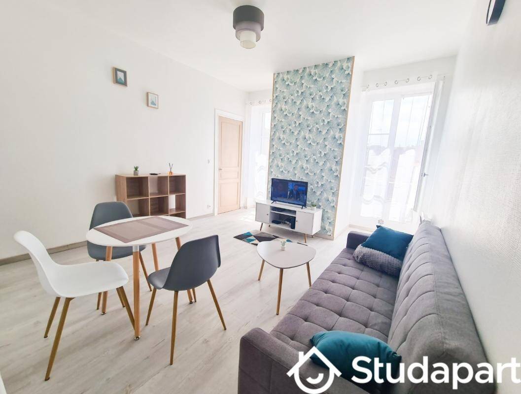 Maison à louer, 42m², PAU