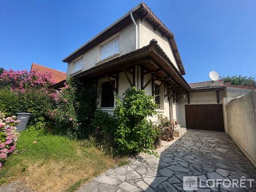 Maison à vendre 420 000 € 6 pièces 4 chambres 139 m² 458 m² de terrain Fond Mondétour Orsay 91400