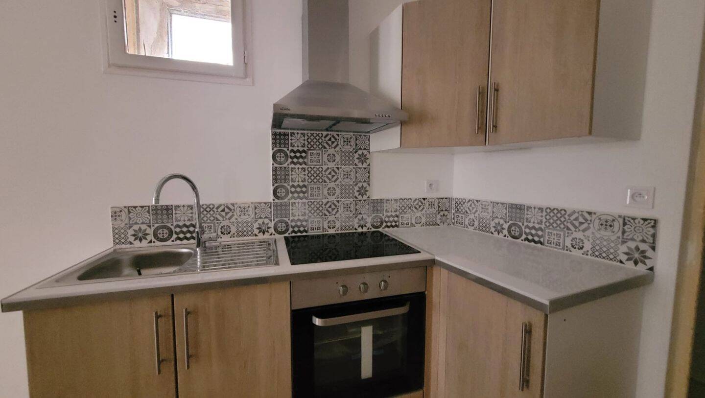 Maison à louer, 37m², BEZIERS