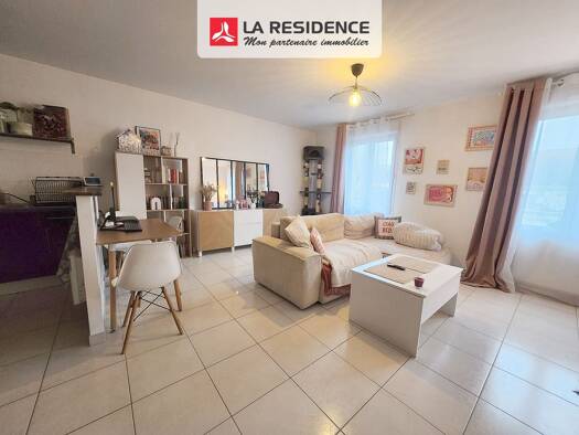 Appartement à vendre 186 000 € 3 pièces 1 chambre 46 m² Étage 1/1 Centre Vieux Bourg Le Plessis-Bouchard 95130