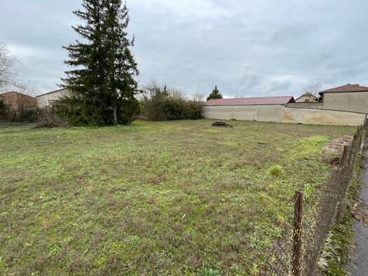 Terrain à vendre 46 500 € 1 172 m² de terrain Cheppes-la-Prairie 51240