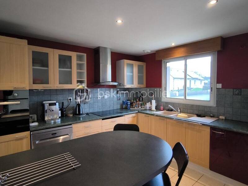 Maison à vendre, 98m², SAINT GEORGES BUTTAVENT