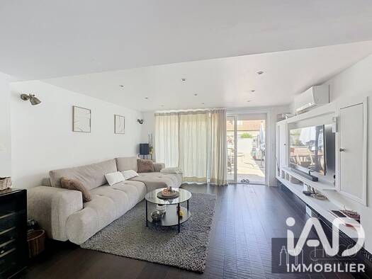 Maison de ville à vendre 239 000 € 2 pièces 1 chambre 63 m² 50 m² de terrain Châtres 77610