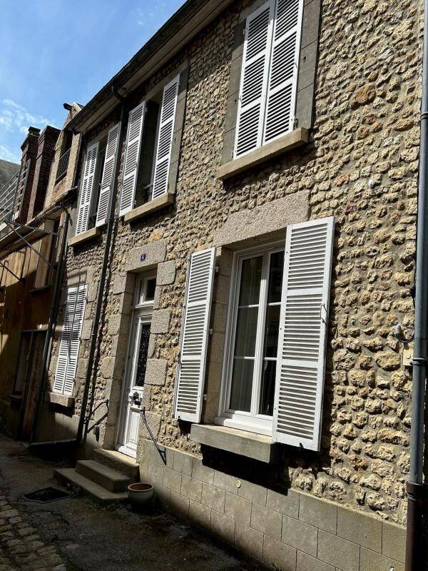 Maison à louer, 91m², LE MELE SUR SARTHE