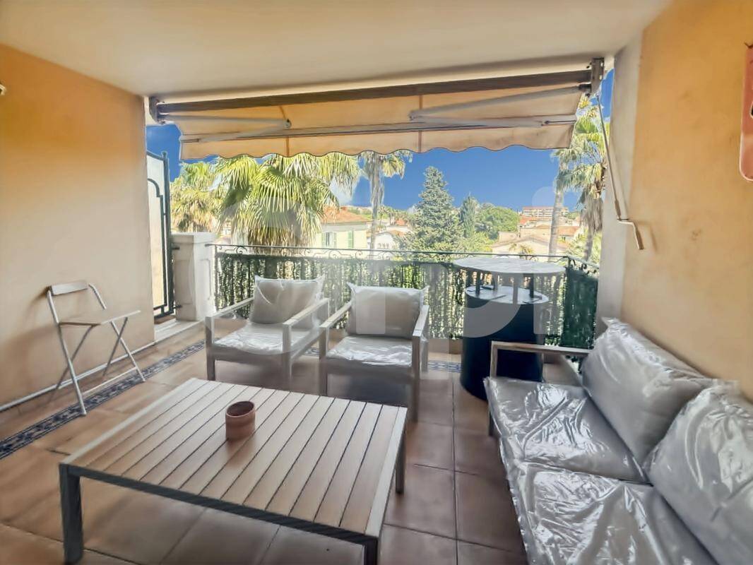 Maison à louer, 43m², HYERES