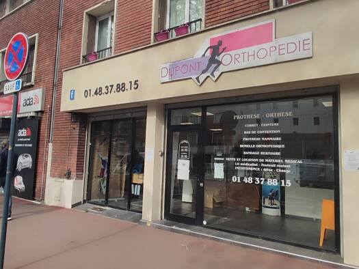 Local commercial à vendre 380 000 € 122 m² de surface de vente Stade Eglise Le Bourget 93350