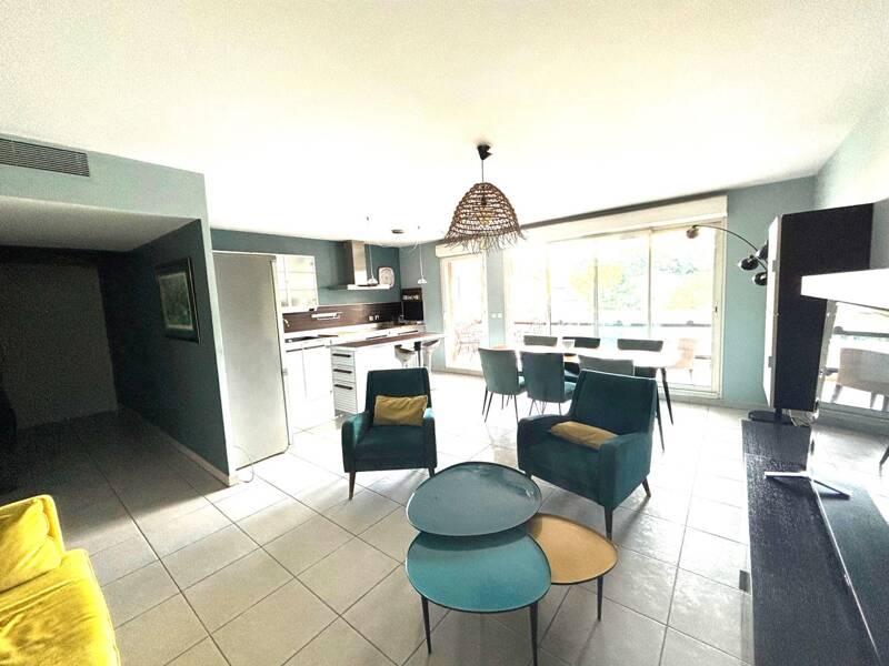 Maison à louer, 70m², MARSEILLE 6E