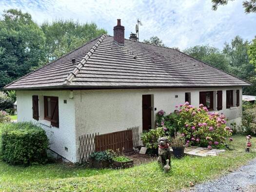 Maison de plain-pied à vendre 372 750 € 5 pièces 3 chambres 100 m² 3 052 m² de terrain Gonneville-sur-Mer 14510