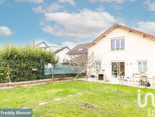 Maison à vendre 359 000 € 7 pièces 6 chambres 150 m² 365 m² de terrain Plateau Juvisy-sur-Orge 91260