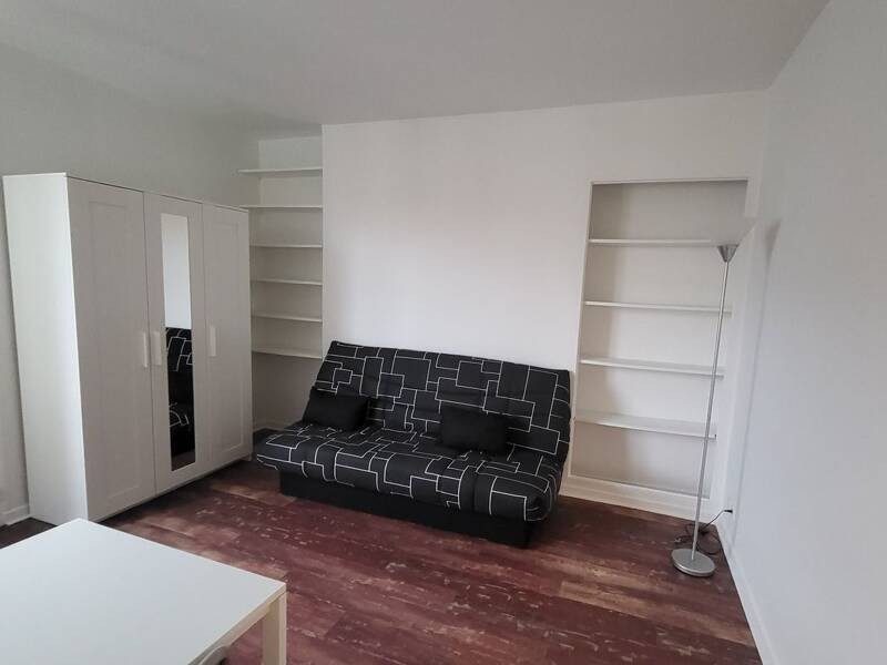 Maison à louer, 21m², PARIS 18E