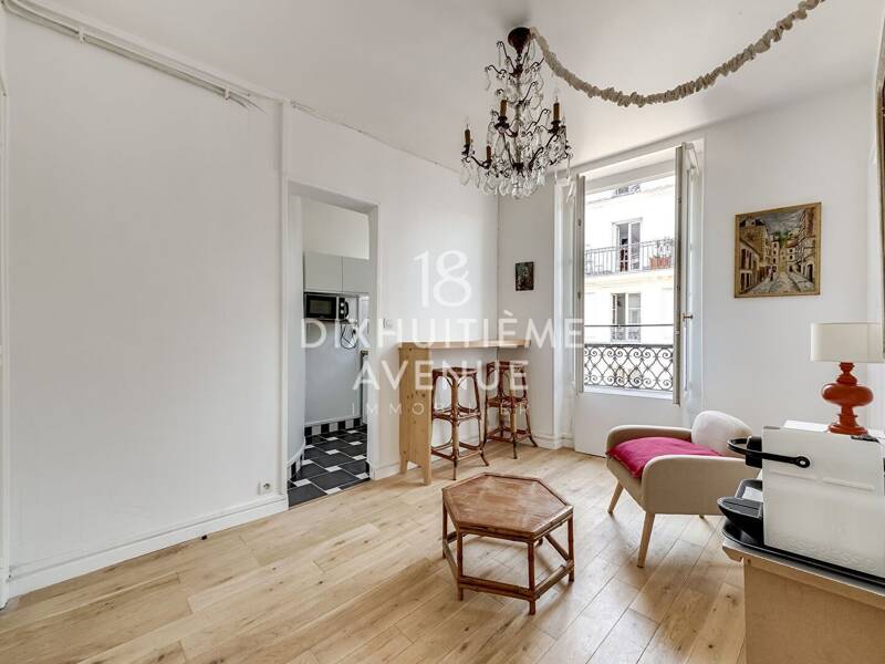 Maison à louer, 21m², PARIS 18E