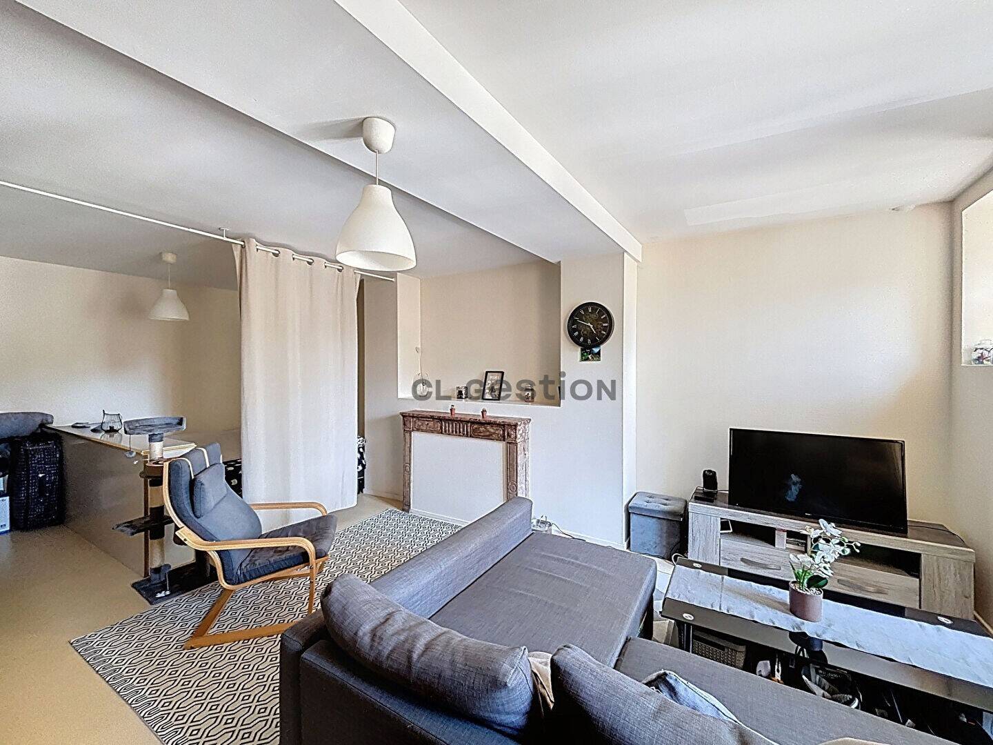 Maison à louer, 35m², SAINT JEAN LE VIEUX