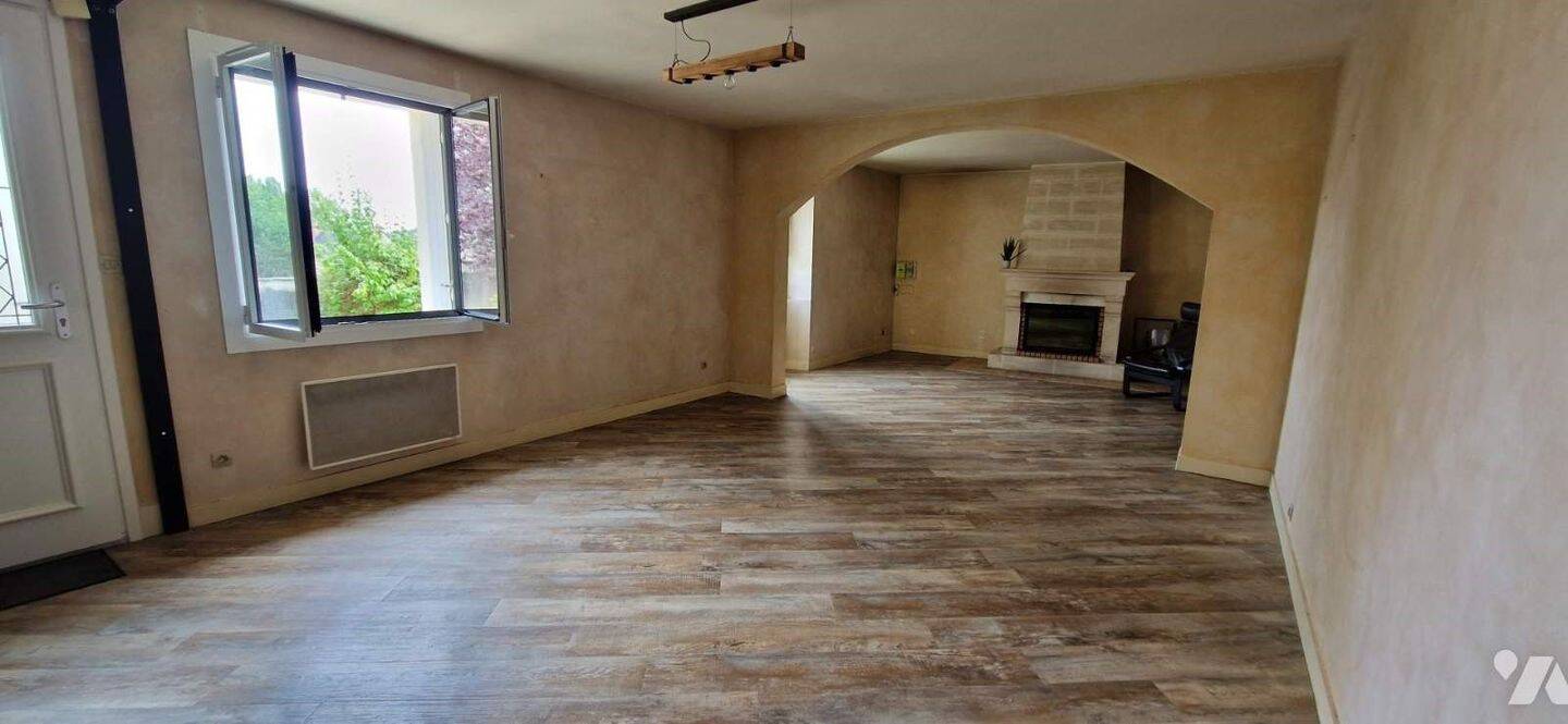 Maison à vendre, 0m², LA MEMBROLLE SUR CHOISILLE