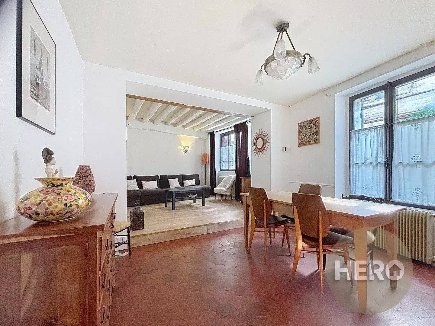 Maison à vendre, 134m², NEAUPHLE LE CHATEAU