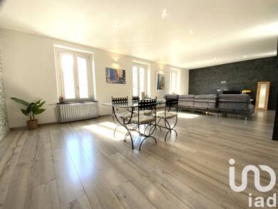 Maison à vendre 400 000 € 9 pièces 5 chambres 230 m² 765 m² de terrain Centre Frouard 54390
