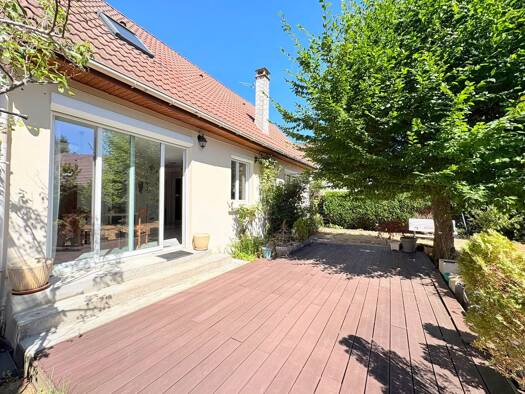 Maison à vendre 394 000 € 5 pièces 3 chambres 128 m² 400 m² de terrain Mairie Rouxel-Sud Est Pontault-Combault 77340