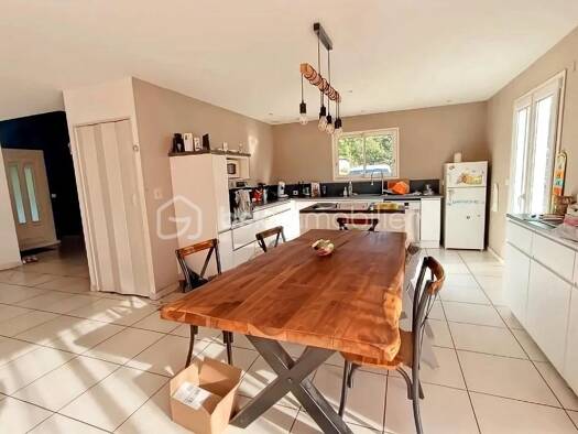 Maison à vendre 270 000 € 7 pièces 5 chambres 168 m² 7 780 m² de terrain Lanne-en-Barétous 64570