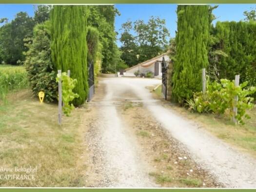 Maison à vendre 252 000 € 5 pièces 3 chambres 127 m² 1 526 m² de terrain Pergain-Taillac 32700