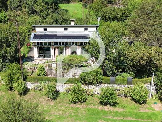 Maison de plain-pied à vendre 166 000 € 4 pièces 2 chambres 84 m² 4 426 m² de terrain Esperausses 81260