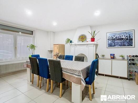Maison de ville à louer 1 300 € 4 pièces 3 chambres 120 m² Paul Bert-Jules Guesde Lys-Lez-Lannoy 59390