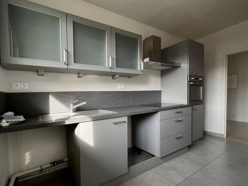 Maison à louer, 81m², SEVRES