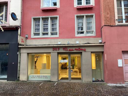 Local commercial à louer 1 500 € 113 m² de surface de vente Montbéliard 25200