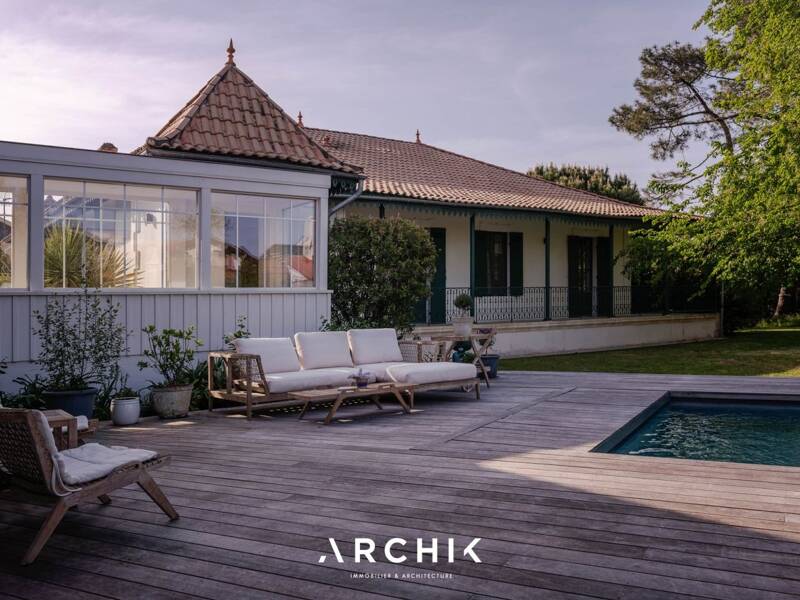 Maison à vendre, 452m², GUJAN MESTRAS