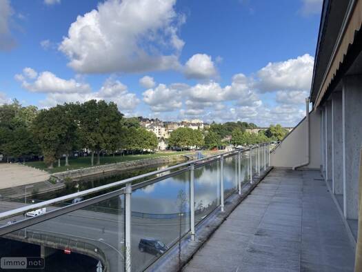 Appartement à vendre 607 840 € 6 pièces 3 chambres 145 m² Laval 53000