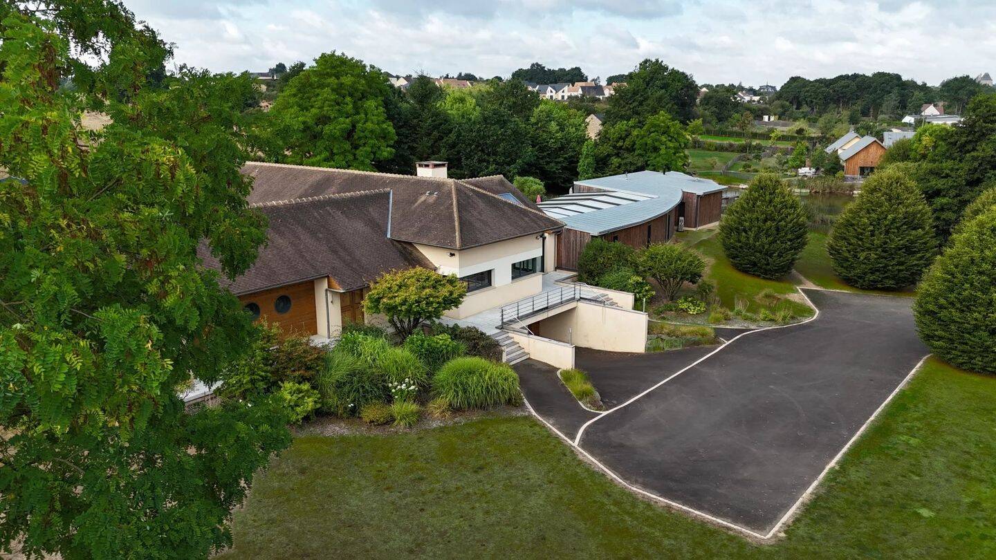 Maison à vendre, 452m², JUIGNE SUR SARTHE
