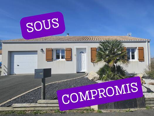 Maison à vendre 273 000 € 5 pièces 4 chambres 99 m² 459 m² de terrain St Julien des Landes 85150