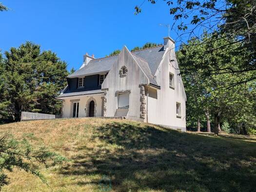 Maison à vendre 381 100 € 7 pièces 5 chambres 147 m² 8 291 m² de terrain Riantec 56670
