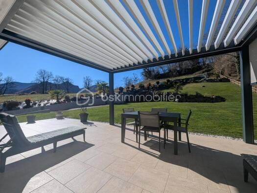 Maison de plain-pied à vendre 450 000 € 5 pièces 3 chambres 125 m² Poueyferré 65100