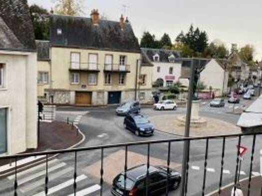 Maison de ville à vendre 69 000 € 5 pièces 3 chambres 123 m² Faiencerie Gien 45500