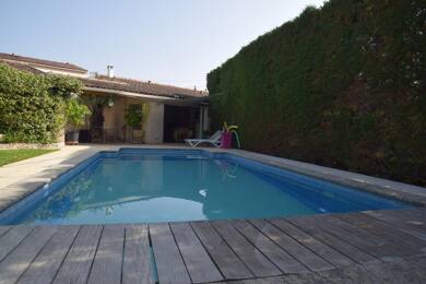 Ferme à vendre 480 000 € 8 pièces 6 chambres 220 m² 850 m² de terrain Aubignan 84810