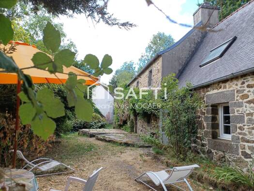 Maison à vendre 289 900 € 4 pièces 3 chambres 120 m² 12 960 m² de terrain Pont-de-Buis-lès-Quimerch 29590