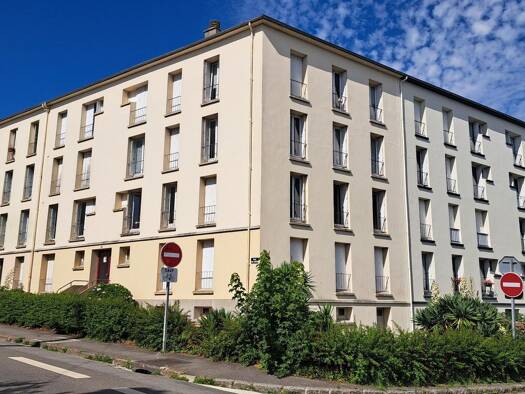 Appartement à vendre 130 000 € 4 pièces 2 chambres 60 m² Étage 3/5 Brest 29200