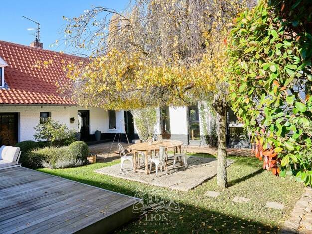 Maison à vendre 1 400 000 € 6 pièces 5 chambres 333 m² 1 478 m² de terrain Bondues 59910