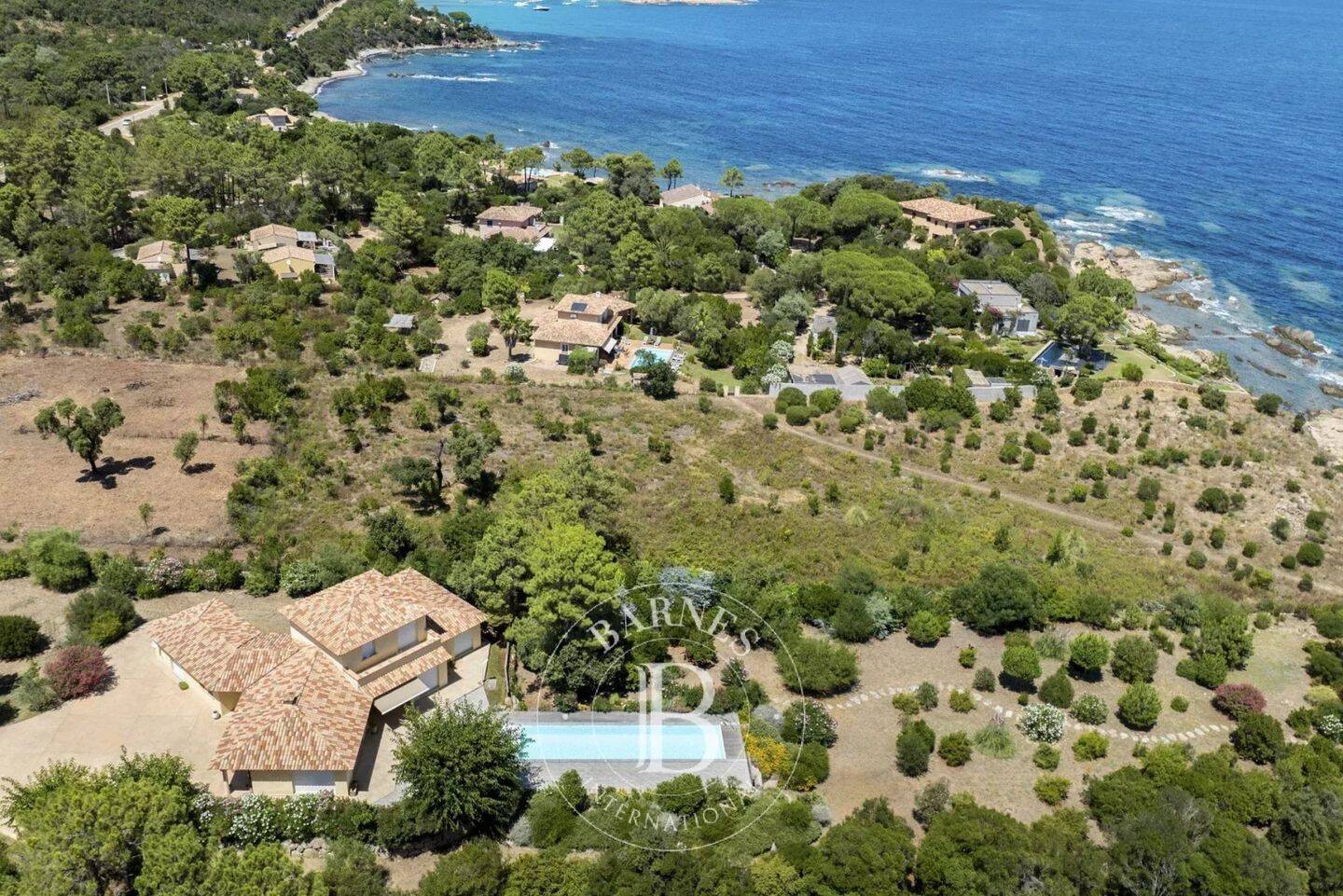 Maison à vendre, 263m², SARI SOLENZARA